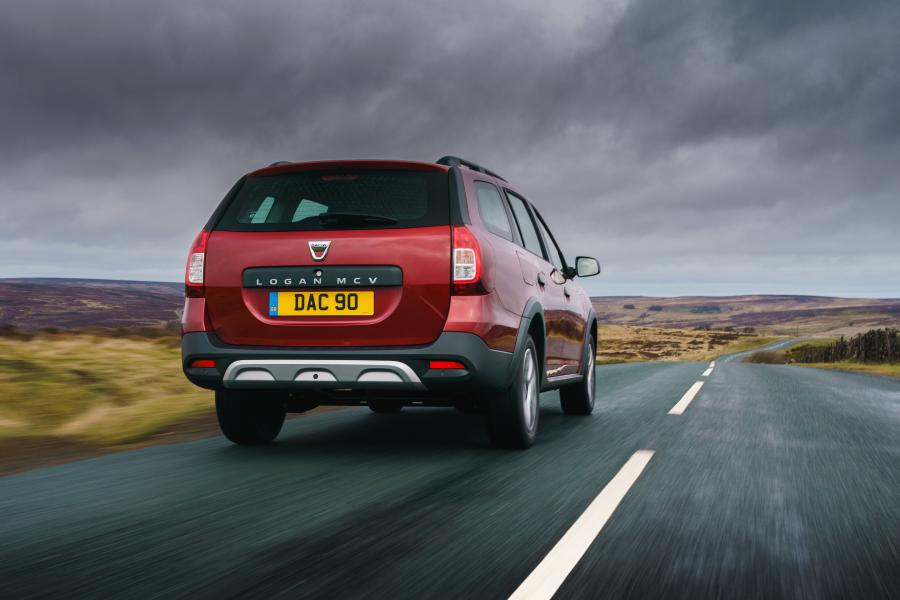  Dacia Logan MCV Stepway Techroad 2019 года  (UK) (фото 29 из 34)